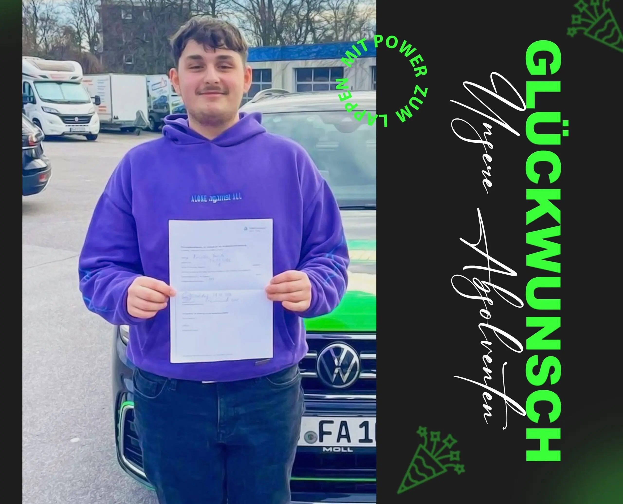 Fahrschüler besteht Führerscheinprüfung